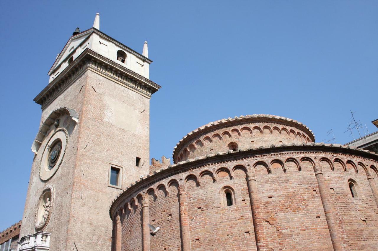 B&B Casa Dei Poeti Mantova Exterior photo